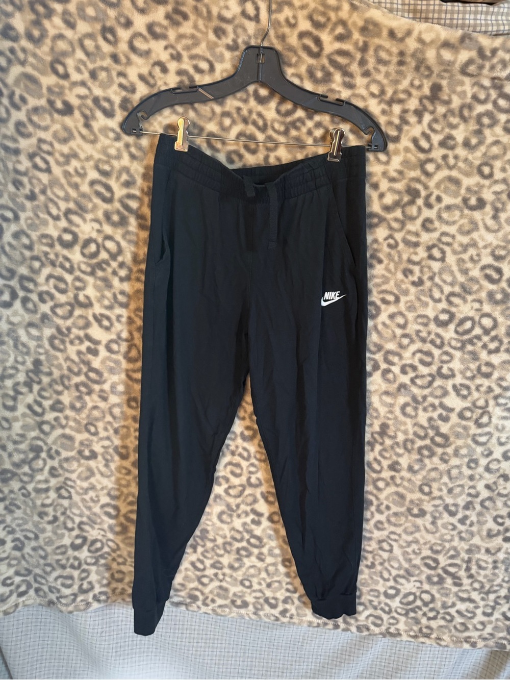Nike Black Kids Joggers with embroidered White Swoosh